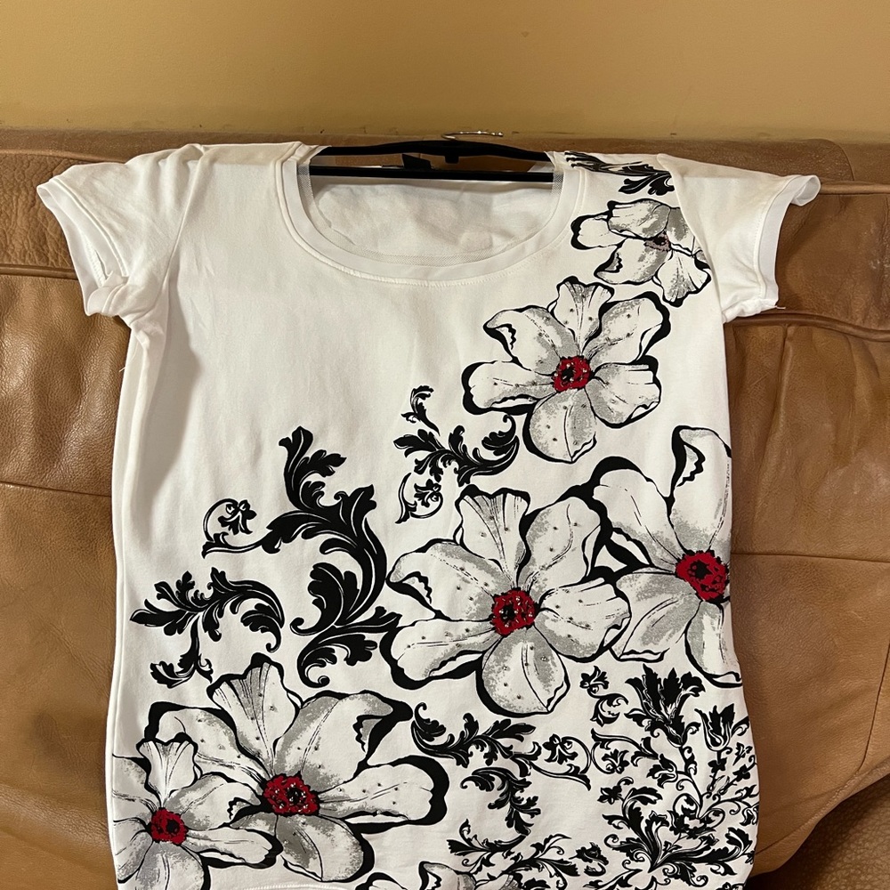 White House Black Market top